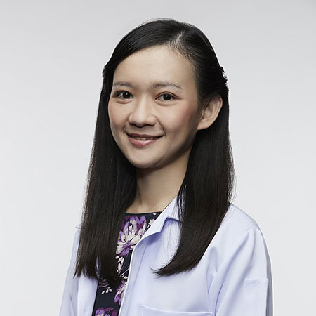 พญ.อุไรพร วาณิชเจริญกุล